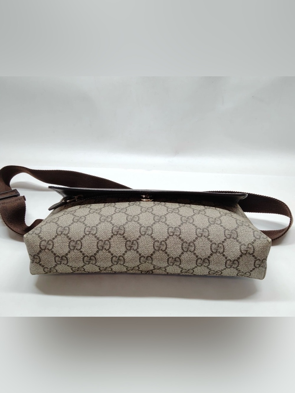 Gucci Brown Leather & GG PVC waist Bag - Picture 5 of 12